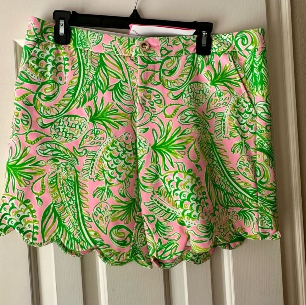 Lilly Pulitzer Darci Scalloped Knit Shorts Size 10 - Picture 4 of 9
